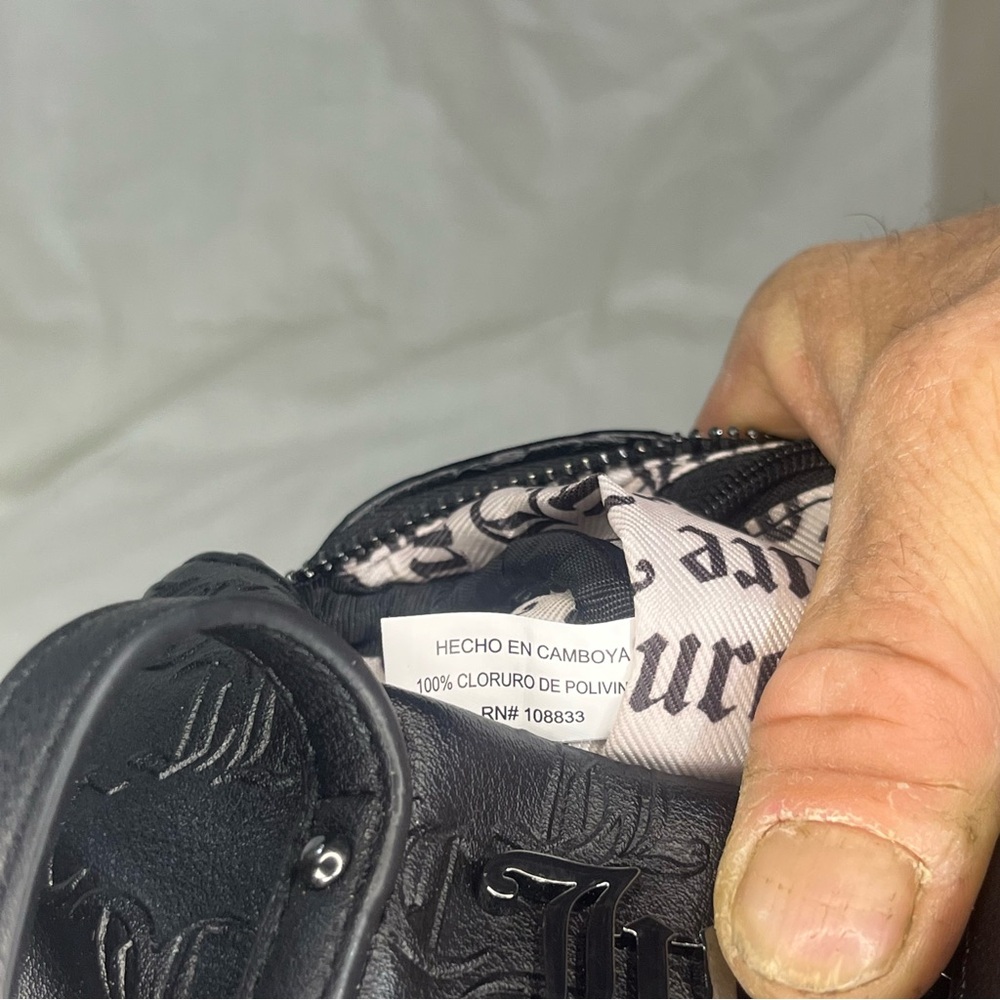 NWT Juicy Couture Black Mini Barrel Mini Bag - Picture 7 of 7